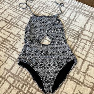 Women’s One Piece Bathing Suit